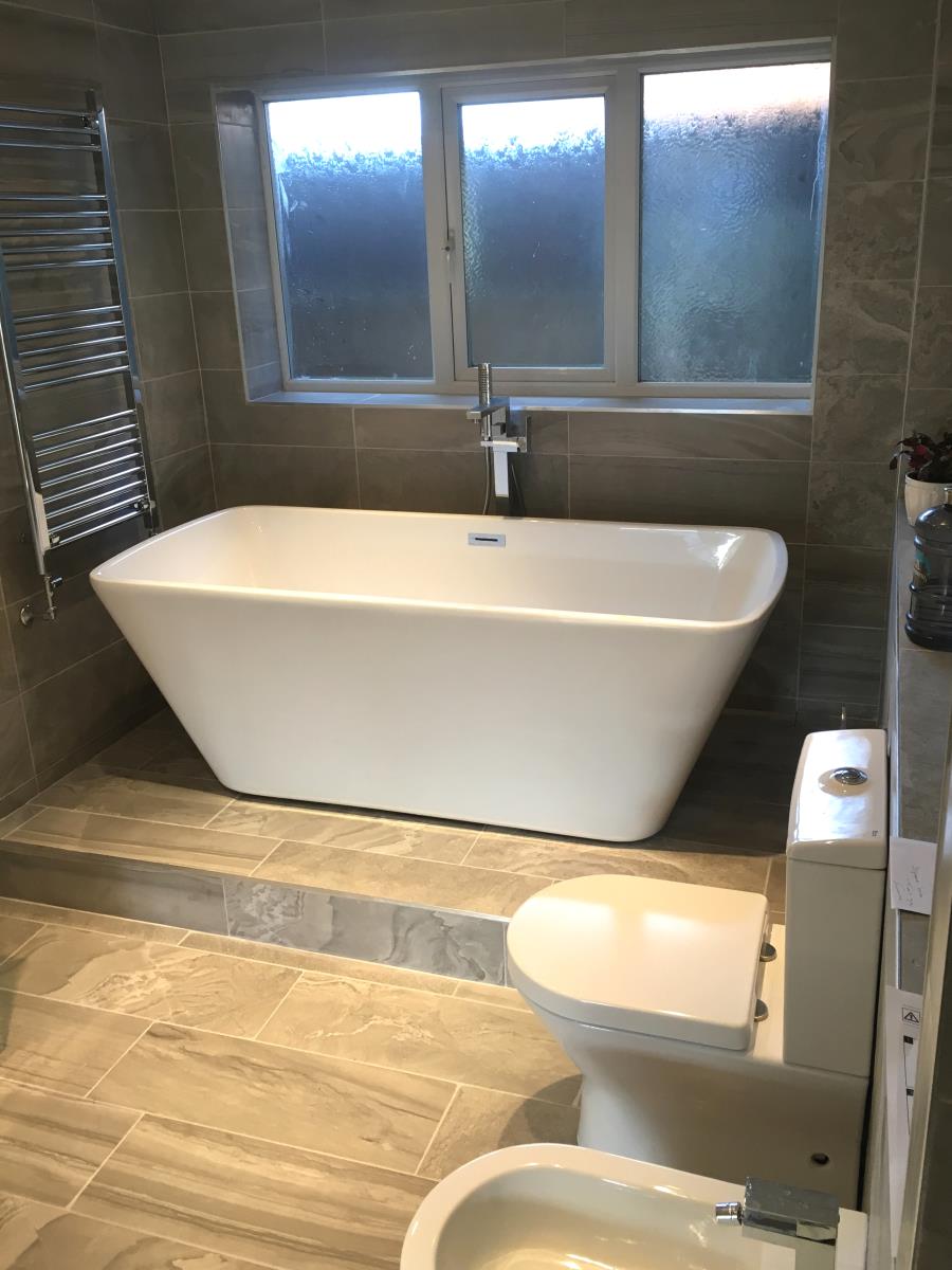 Example Fitted Bathroom #23