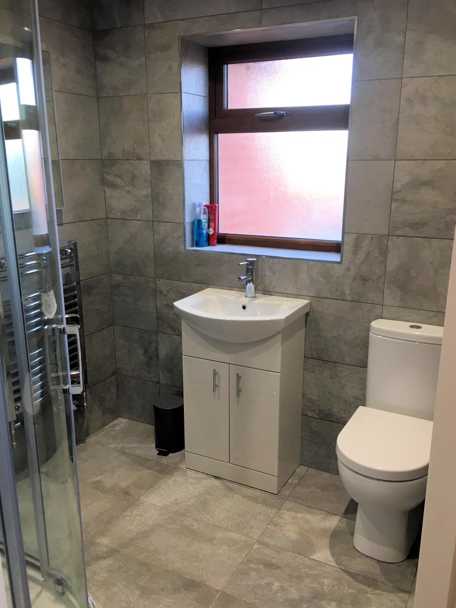 Example Fitted Bathroom #50